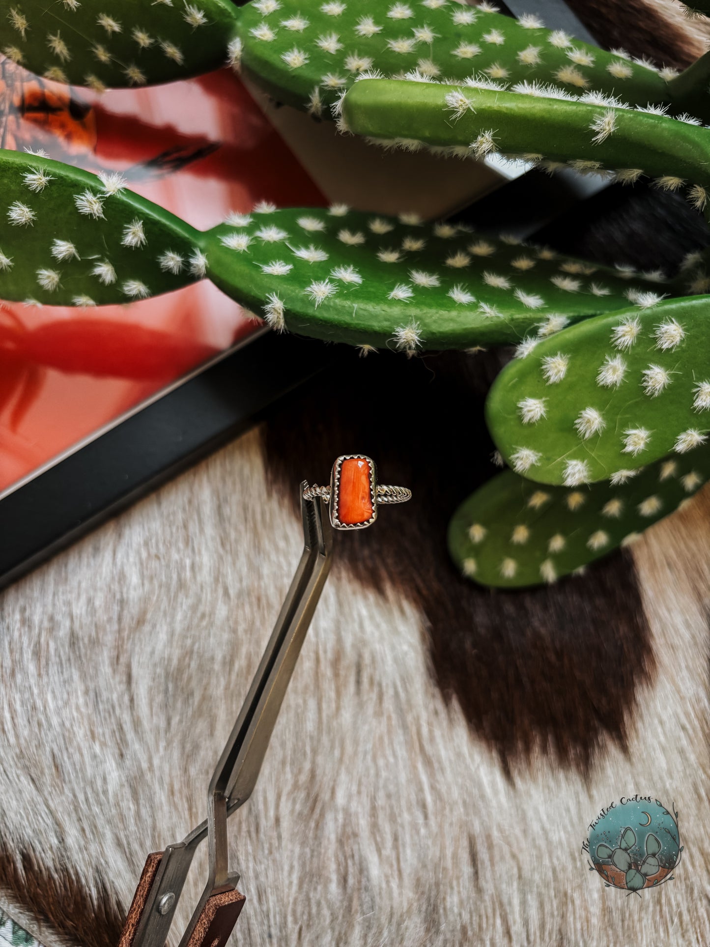 Coral Rope Wire Ring