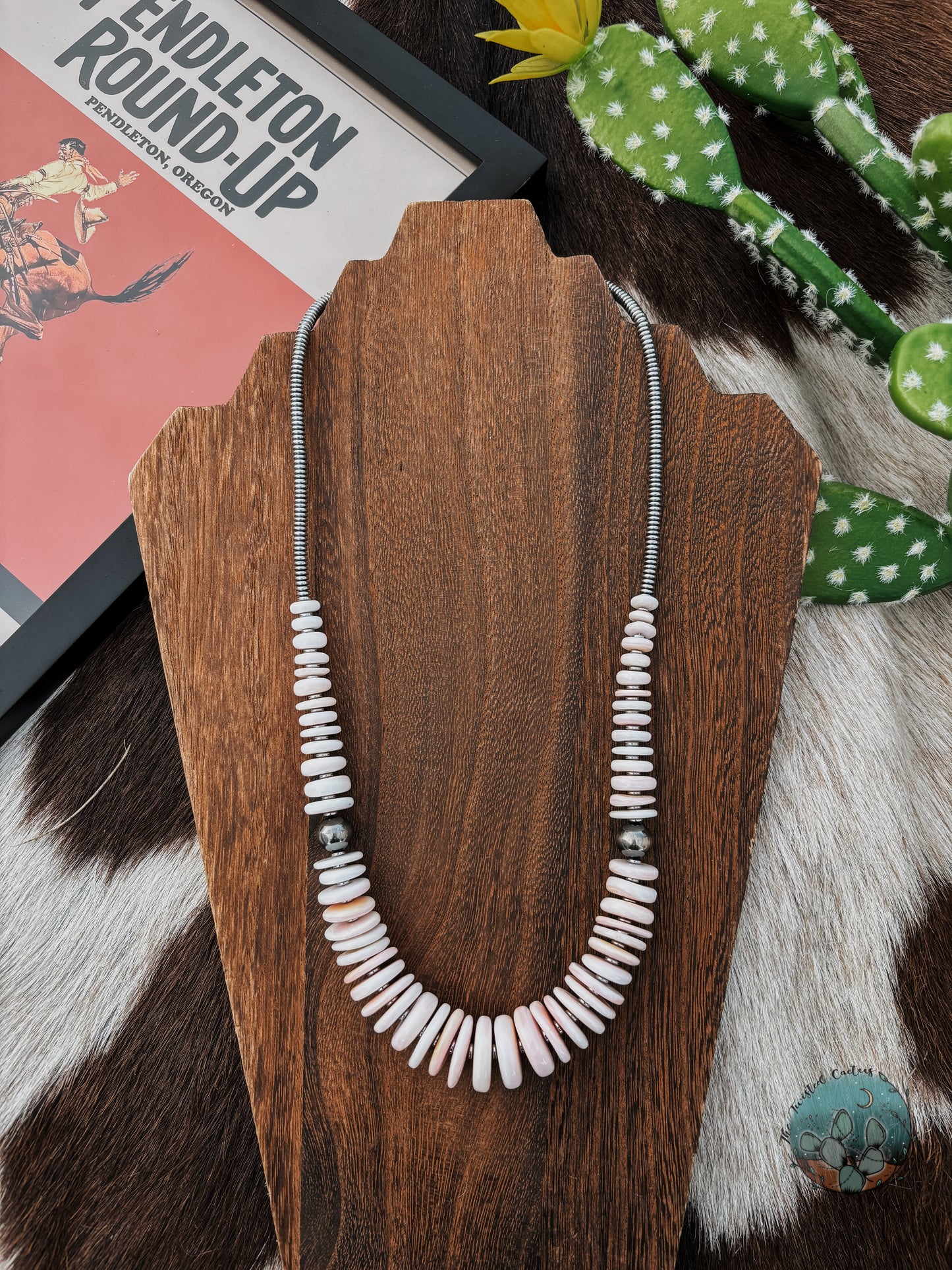 Large Pink Conch Strand