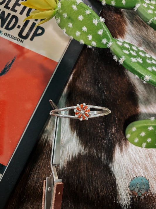 Small Cluster Bracelet