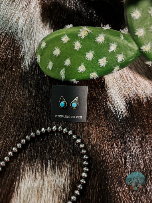 Small Teardrop Studs