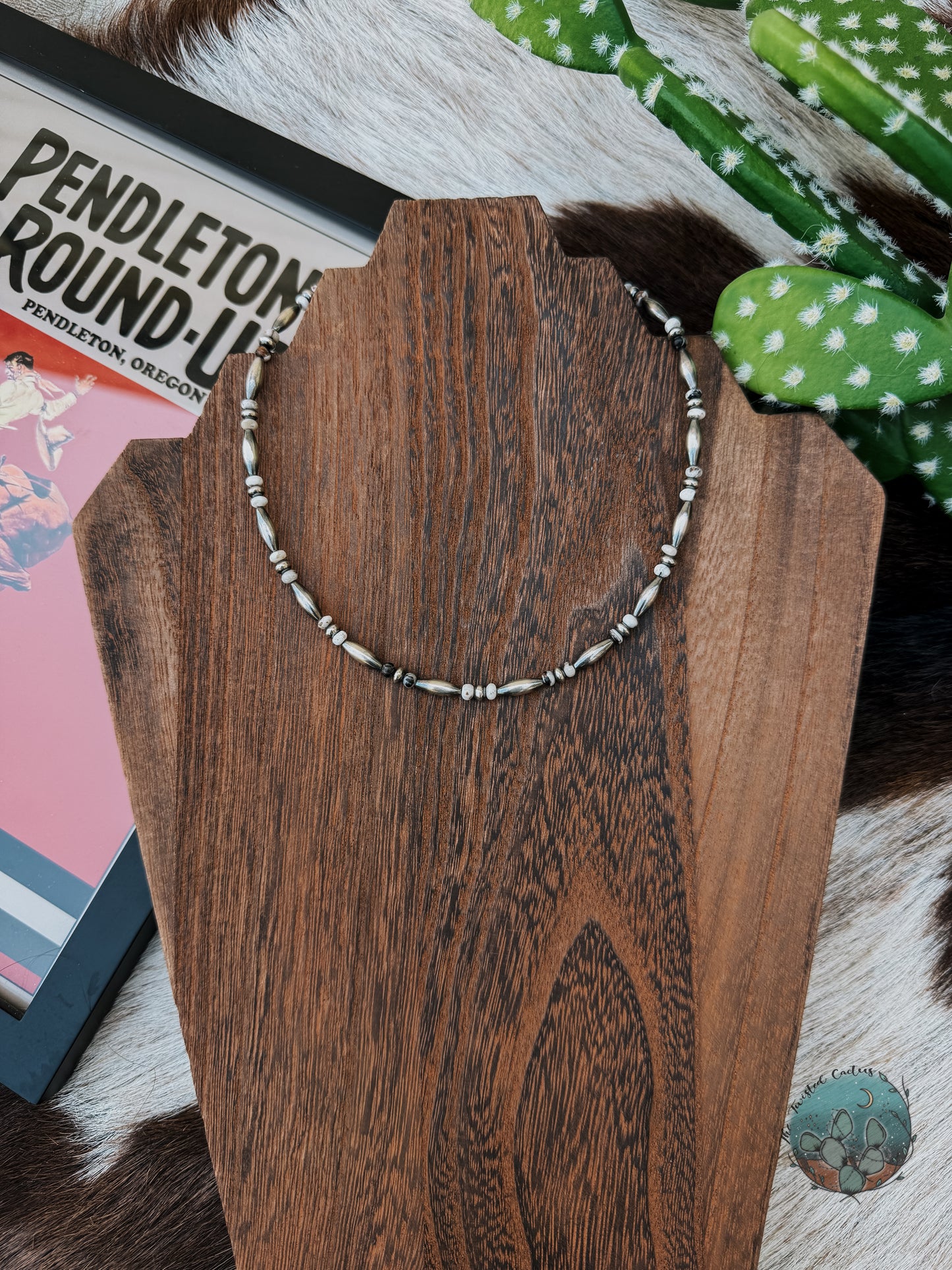 Torpedo & Stone Pearl Strand