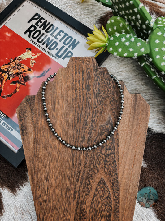 Alternating Pearl Strand